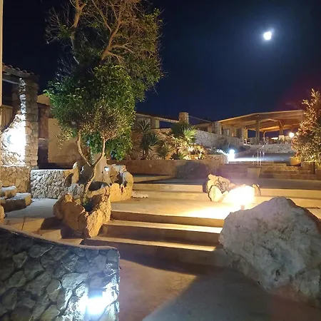 Residence Punta Sottile A 2 passi dalla spiaggia di cala francese Lampedusa-3