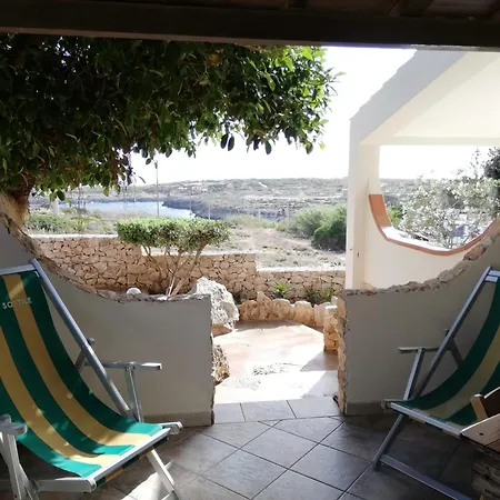 Residence Punta Sottile A 2 passi dalla spiaggia di cala francese Lampedusa-2