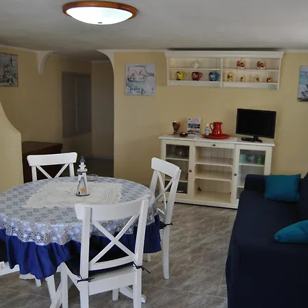 La Pergola Apartments-3