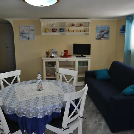 La Pergola Apartments-2