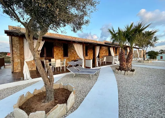 La villa: Dammusi cala croce