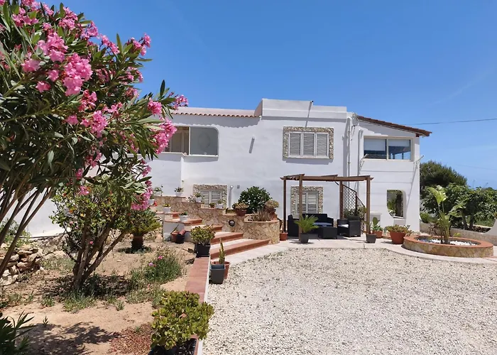 La Pergola Apartments